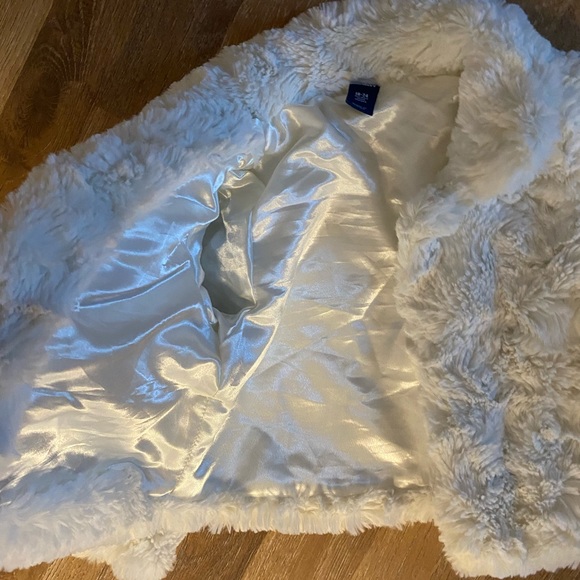 Fur jacket - Picture 4 of 4